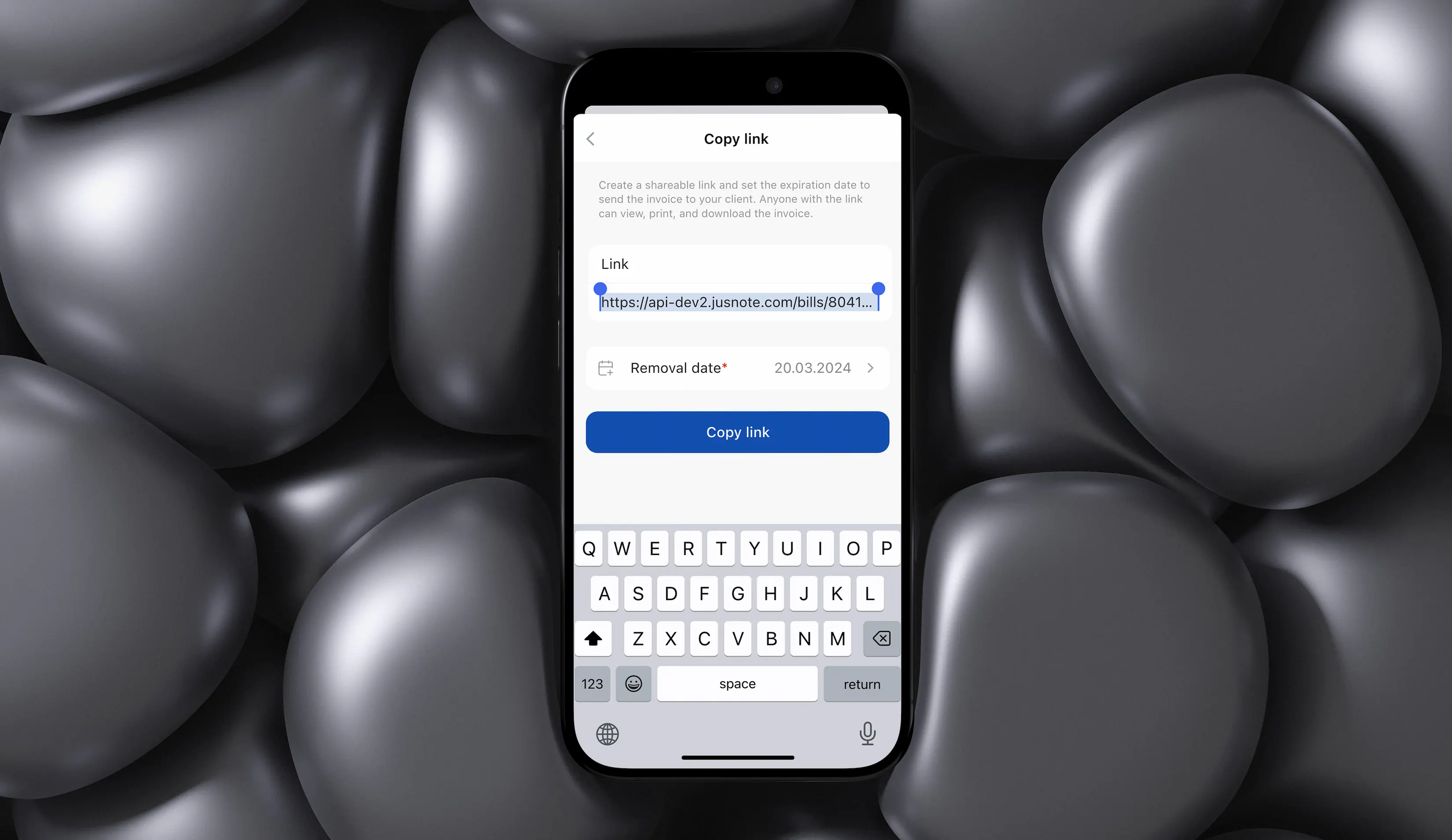 Screen of the Jusnote mobile app interface showing the invoicing module interface for creating a shareable link, designed by Smotrow Design, a clean and elegant UI design, functional and user-friendly user experience.